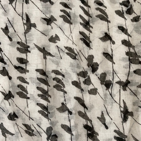 Accessories - Infinity scarf sheer with blackbird print